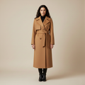 Women's coat with button closure